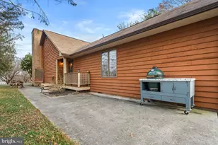 323 Masters Dr, Cross Junction, VA 22625 - Photo 35