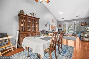 323 Masters Dr, Cross Junction, VA 22625 - Photo 7