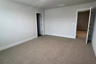 109 Charing Cross Dr, Stephens City, VA 22655 - Photo 9