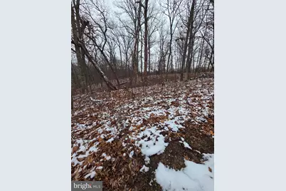 Huttle, Middletown, VA 22645 - Photo 3