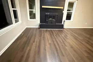 1220 Lakeview Dr, Cross Junction, VA 22625 - Photo 11