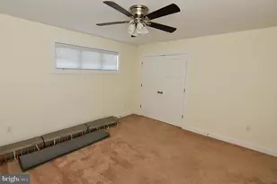 129 Doonbeg Ct, Winchester, VA 22602 - Photo 35