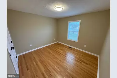 127 Longstreet Ave, Winchester, VA 22603 - Photo 9