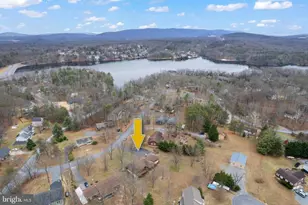 104 Greenwood Ct, Cross Junction, VA 22625 - Photo 3