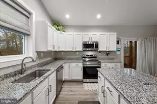 103 Quail Ct, Cross Junction, VA 22625 - Photo 13