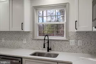 209 Winchester Dr, Winchester, VA 22602 - Photo 21