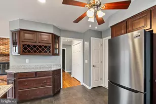 122 Stuart Dr, Winchester, VA 22602 - Photo 5