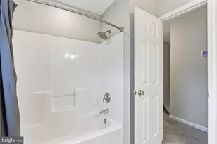 105 Driftwood Dr, Stephens City, VA 22655 - Photo 23