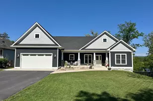 516 Sleigh Dr, Cross Junction, VA 22625 - Photo 1