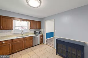 108 Columbia Cir, Stephens City, VA 22655 - Photo 3