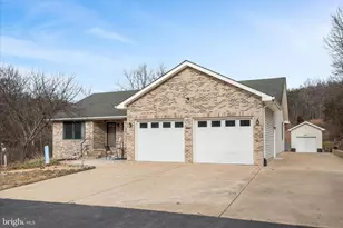 3904 N Frederick Pike, Winchester, VA 22603 - Photo 5