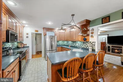 3904 N Frederick Pike, Winchester, VA 22603 - Photo 17