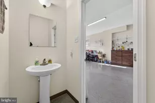 317 Crow Dr, Winchester, VA 22602 - Photo 29