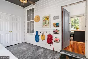 2239 6th St, Middletown, VA 22645 - Photo 23