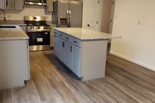 103 Northwood Cir, Cross Junction, VA 22625 - Photo 9