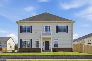 100 Bowling Green Cir, Stephens City, VA 22655 - Photo 1
