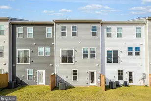 105 Checkerspot, Lake Frederick, VA 22630 - Photo 35