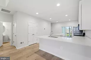 119 Castaway Pl, Winchester, VA 22603 - Photo 5