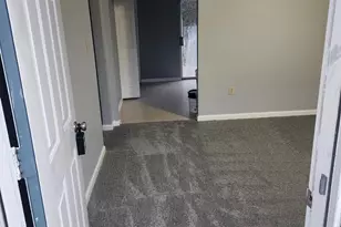 121 Hampton Ct, Winchester, VA 22601 - Photo 7