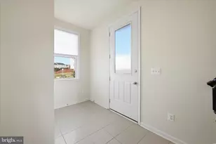 156 Solara Dr, Winchester, VA 22602 - Photo 5