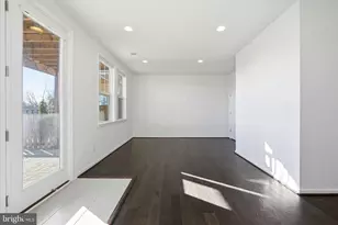 156 Solara Dr, Winchester, VA 22602 - Photo 9