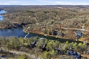 241 Sunset Cir, Cross Junction, VA 22625 - Photo 5