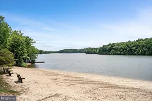 241 Sunset Cir, Cross Junction, VA 22625 - Photo 89