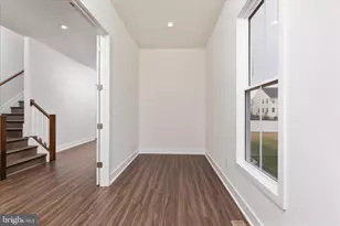 114 Heyford Dr, Stephenson, VA 22656 - Photo 7