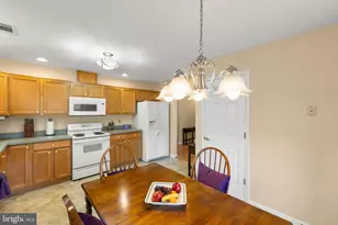 209 Cranberry Ct, Winchester, VA 22602 - Photo 5