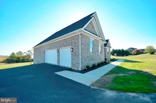 109 Inez Ln, Stephens City, VA 22655 - Photo 3