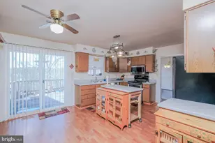 180 Goldfinch Ln, Gore, VA 22637 - Photo 15