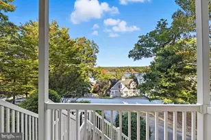 121 Waterside Ln, Cross Junction, VA 22625 - Photo 5