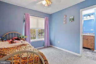 302 Freeton Ct, Stephens City, VA 22655 - Photo 7