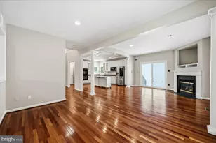 109 Waterside Ln, Cross Junction, VA 22625 - Photo 3