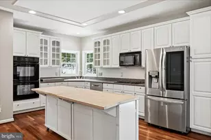 109 Waterside Ln, Cross Junction, VA 22625 - Photo 15