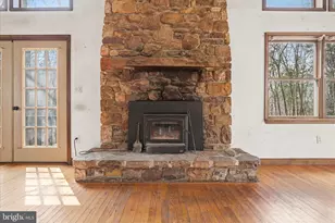 128 Charmwood Ln, Winchester, VA 22602 - Photo 11