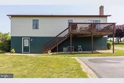 202 Masters Drive, Cross Junction, VA 22625 - Photo 5