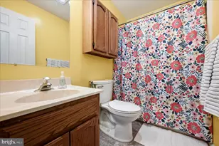 202 Masters Dr, Cross Junction, VA 22625 - Photo 23