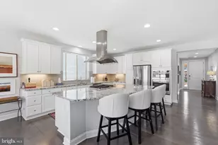 104 Grosbeak Ct, Lake Frederick, VA 22630 - Photo 3