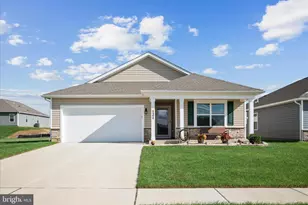 121 Grasmere St, Stephens City, VA 22655 - Photo 5