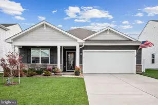 109 Grasmere St, Stephens City, VA 22655 - Photo 1