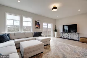 105 Checkerspot, Lake Frederick, VA 22630 - Photo 13