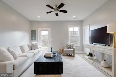 105 Checkerspot, Lake Frederick, VA 22630 - Photo 5