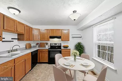 425 Surrey Club Lane, Stephens City, VA 22655 - Photo 9