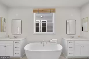 108 Magpie Ln, Winchester, VA 22603 - Photo 5