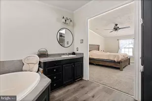 1501 S Timber Ridge Rd, Cross Junction, VA 22625 - Photo 21