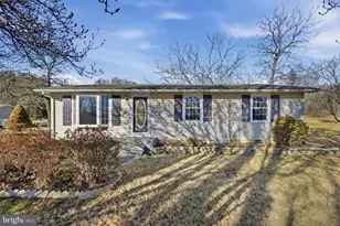 467 Ruebuck Rd, Clear Brook, VA 22624 - Photo 1