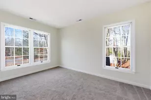 109 Hilltop Ct, Cross Junction, VA 22625 - Photo 21