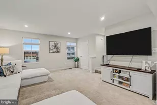 137 Kensington Cir, Middletown, VA 22645 - Photo 5