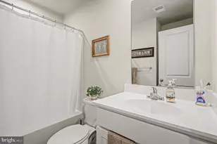 137 Kensington Cir, Middletown, VA 22645 - Photo 17